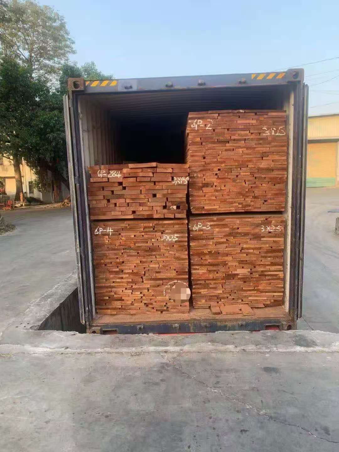 雙發(fā)黃檀木，海棠木，金花梨持續(xù)補貨中